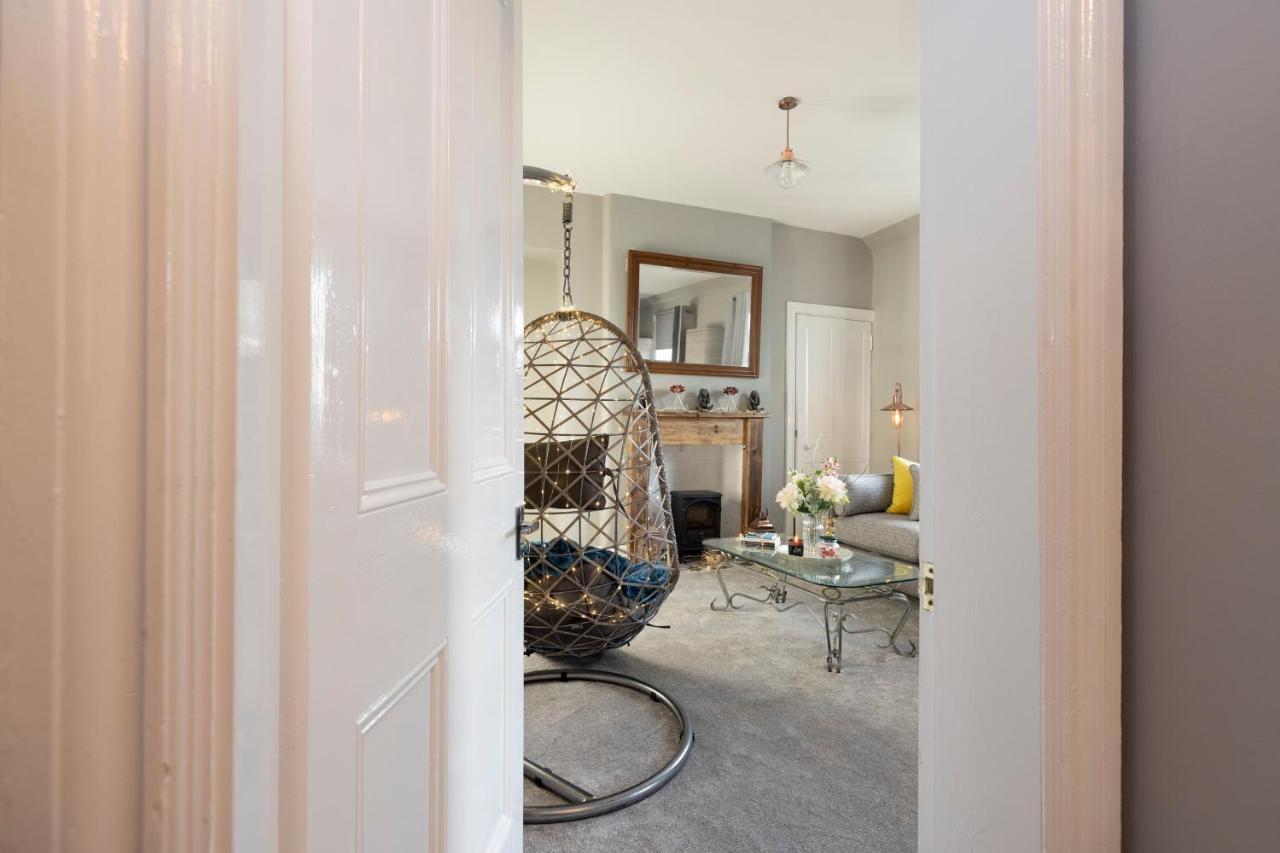 Stylish George Street Apartment 피블스 외부 사진